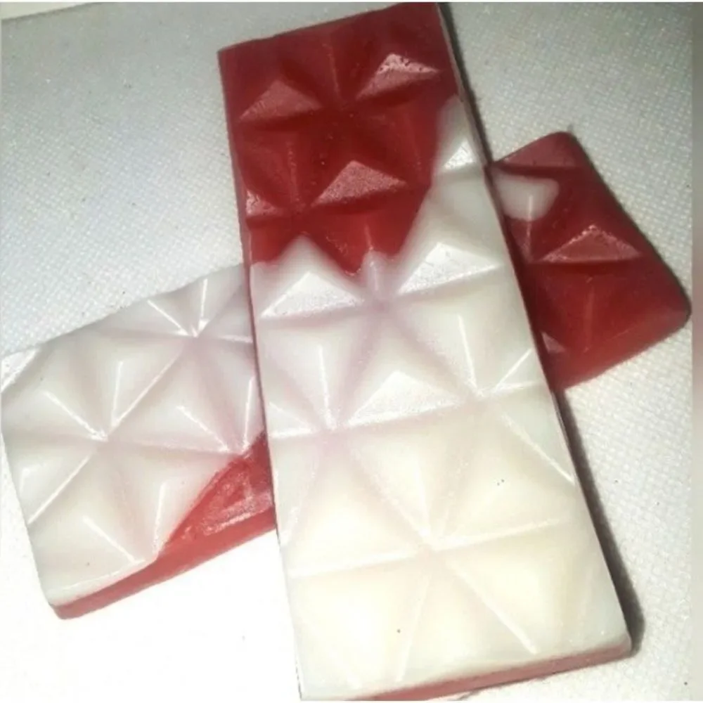 Hand crafted Bloody vampire waxmelt bar 1pc